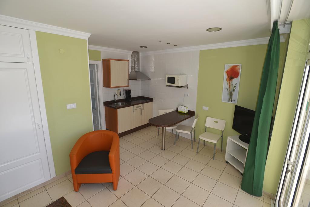 Apartamentos Arco Iris Πλάγια ντελ Ινγκλές Δωμάτιο φωτογραφία